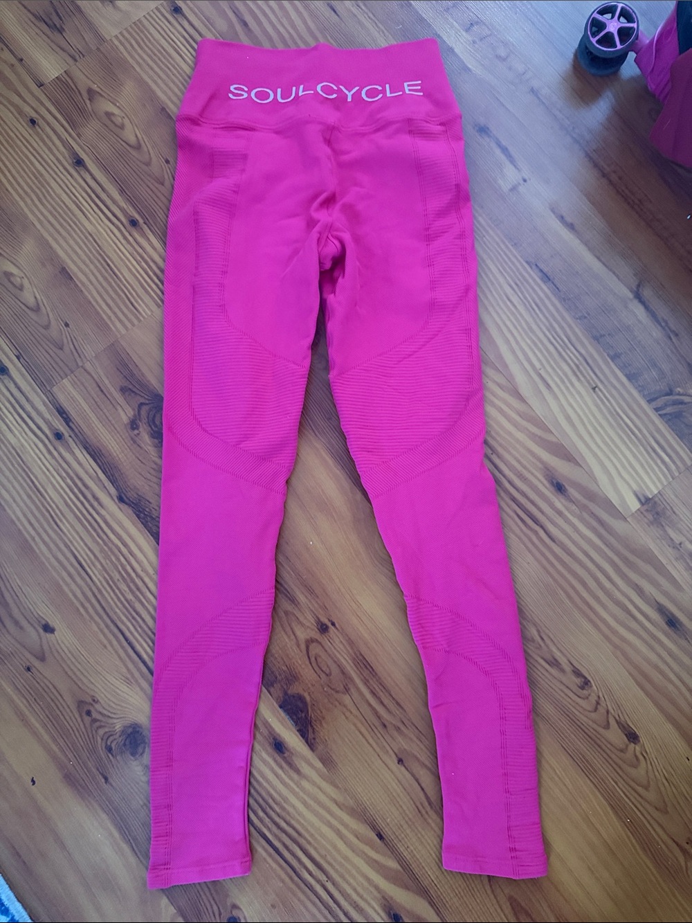 soulcycle Hot Pink Seamless Leggings
